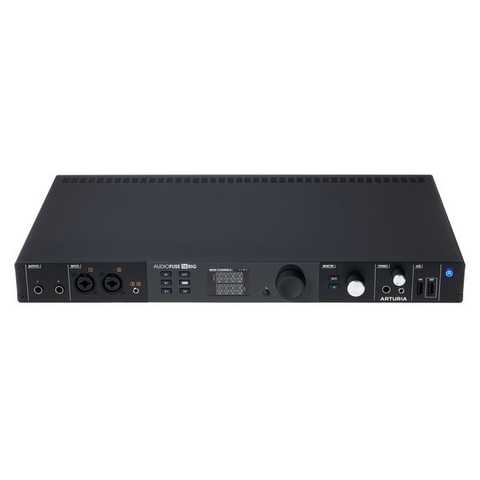 ������������ Arturia AudioFuse 16Rig; 16 ���� � 2 ������ TRS �����